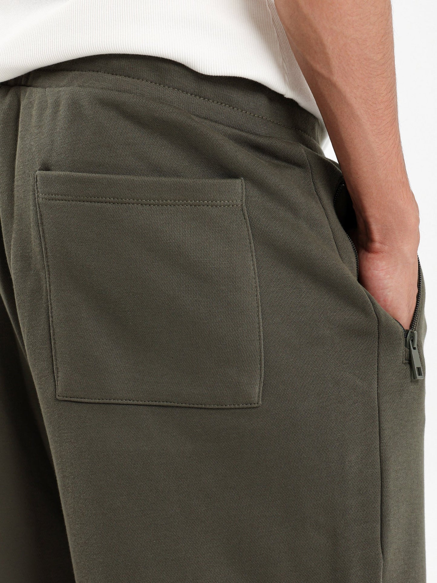 Front Panels Sweatpants with Zip-Up Pockets