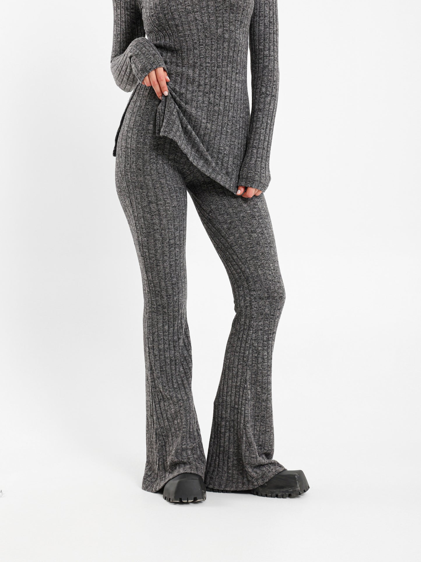 Ribbed Flared Pants