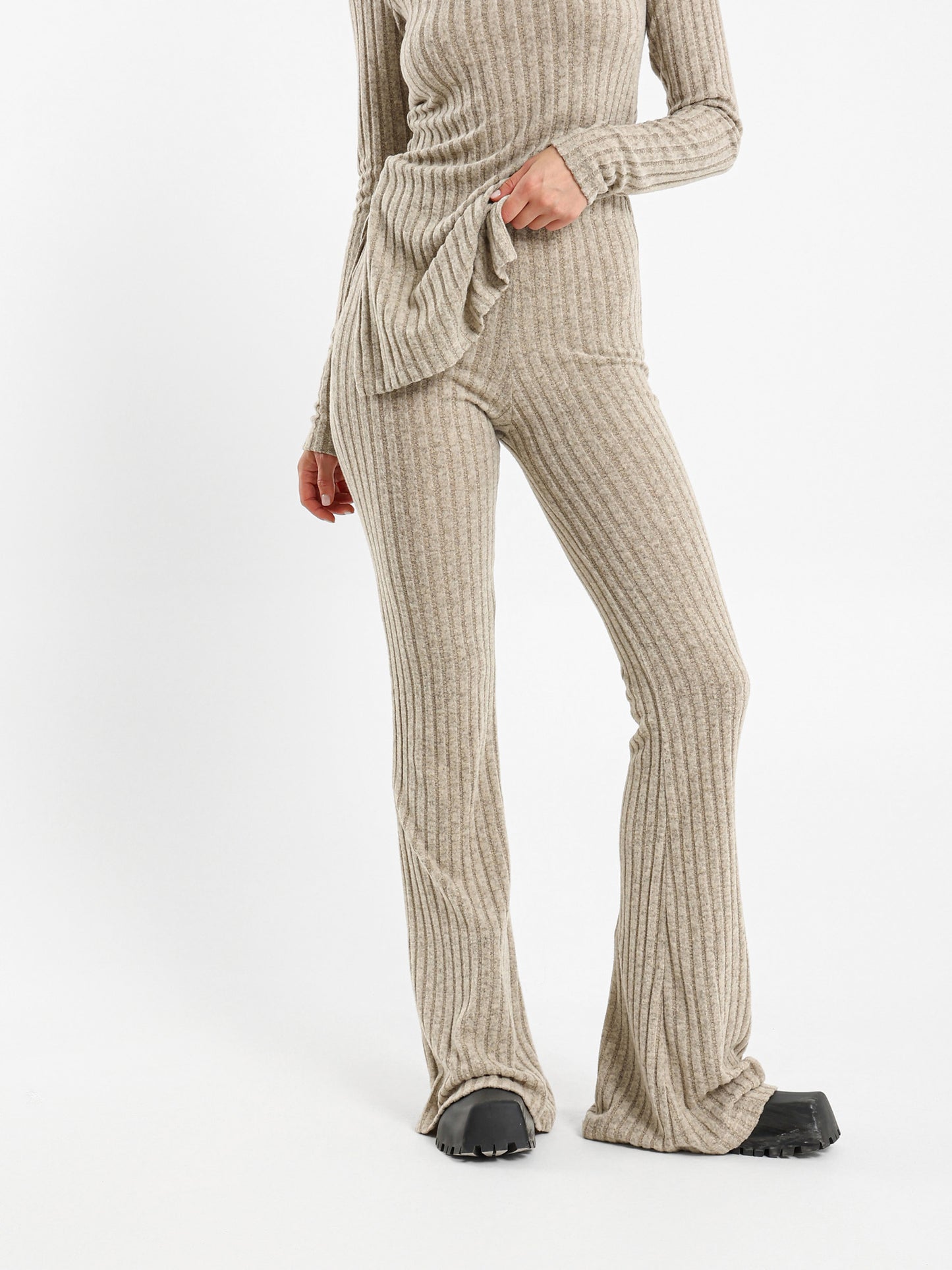 Ribbed Flared Pants