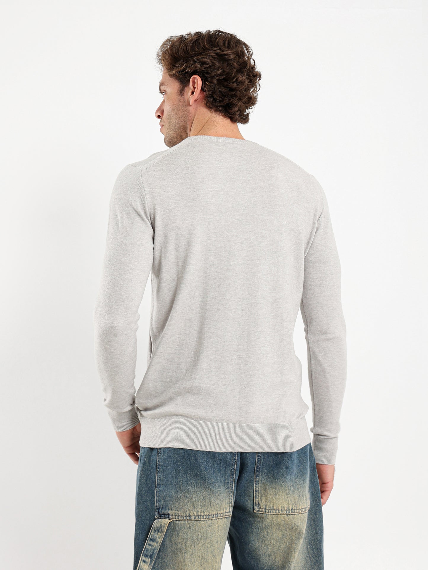 Basic Round Neck Pullover