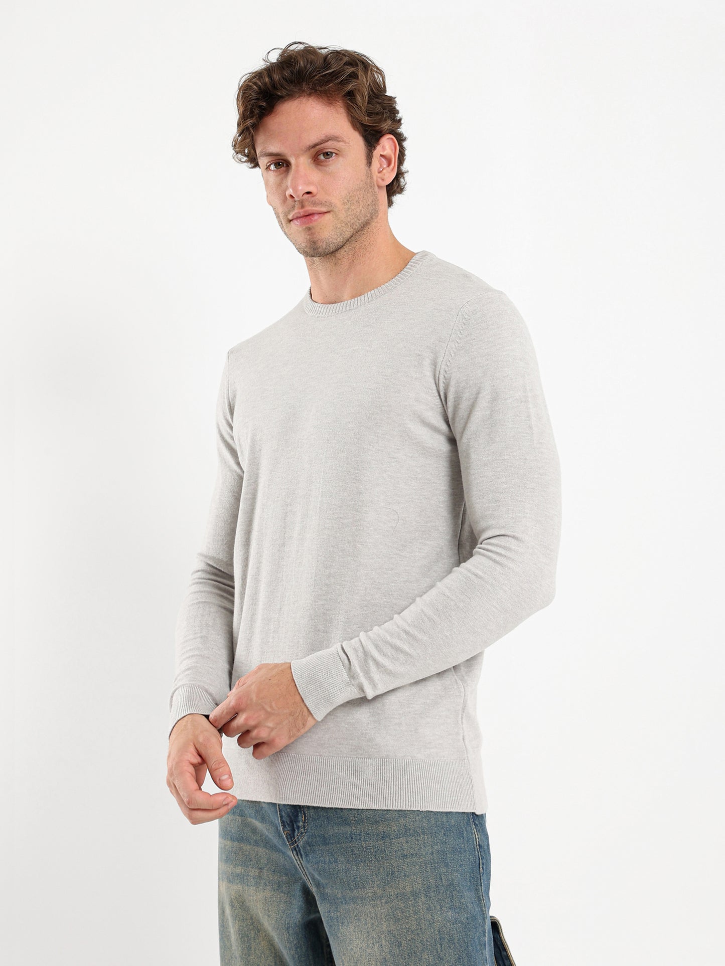 Basic Round Neck Pullover