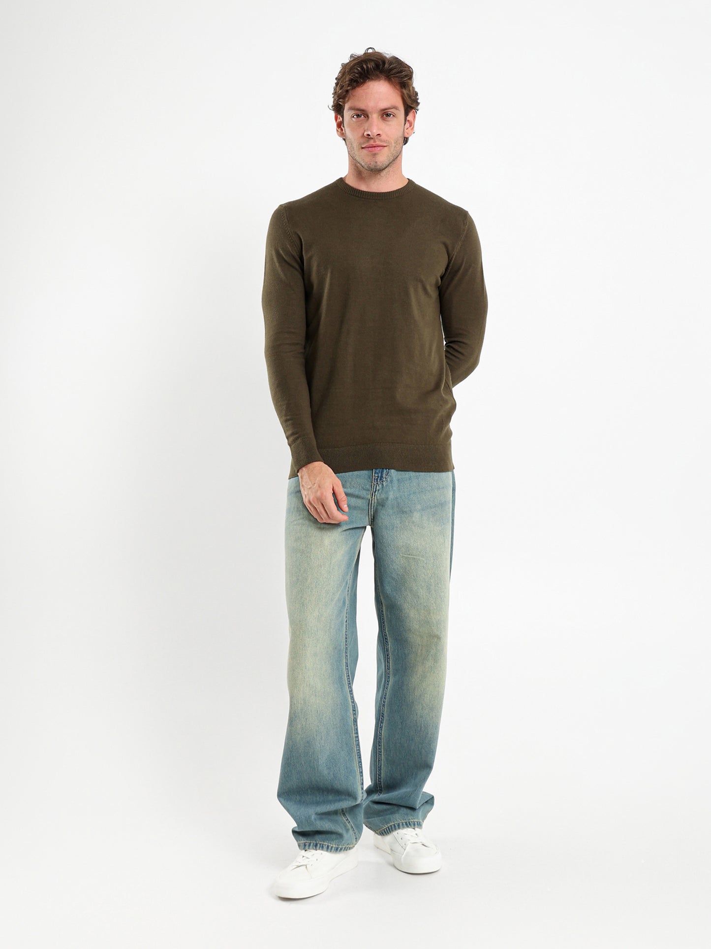 Basic Round Neck Pullover