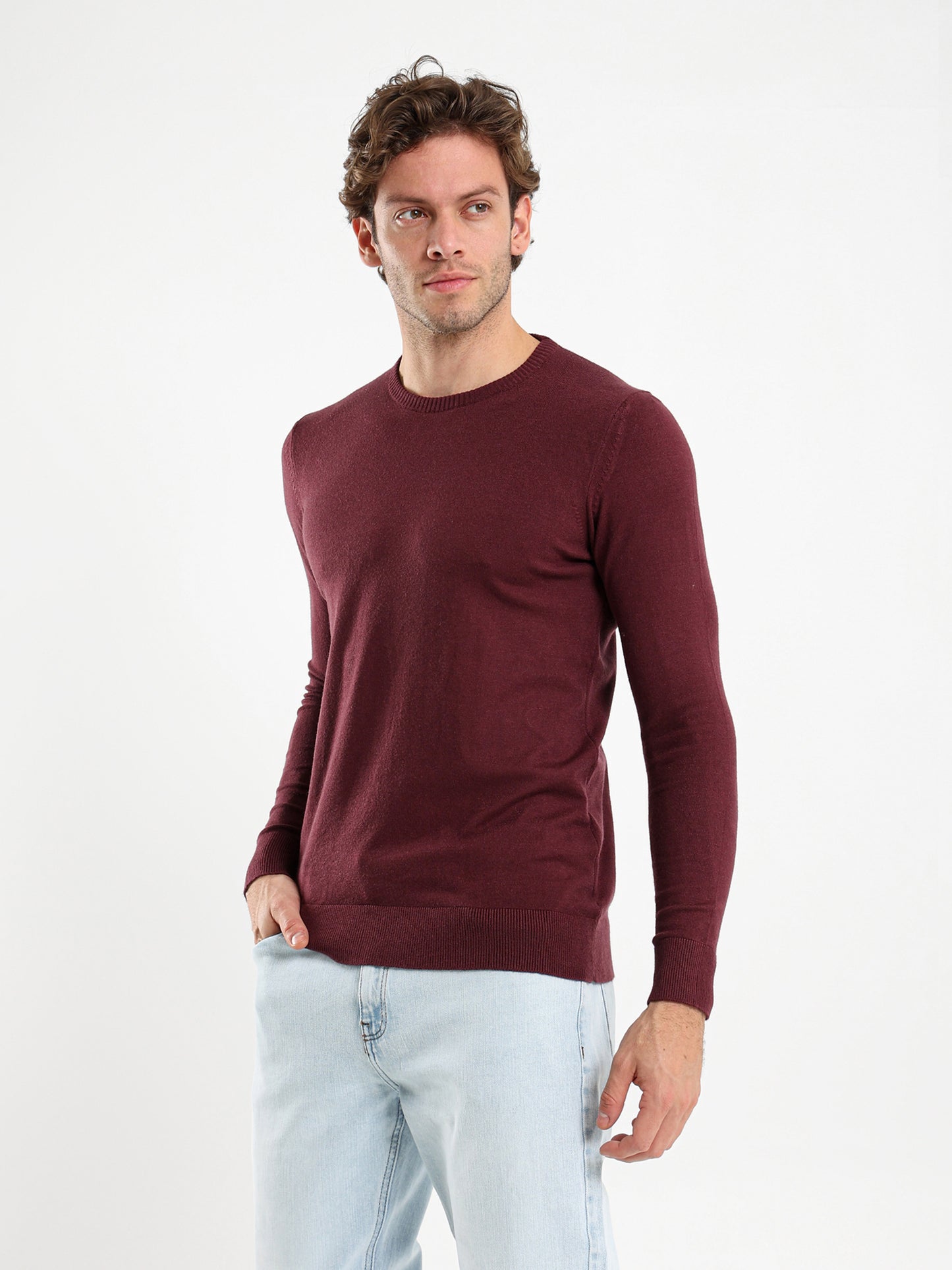 Basic Round Neck Pullover