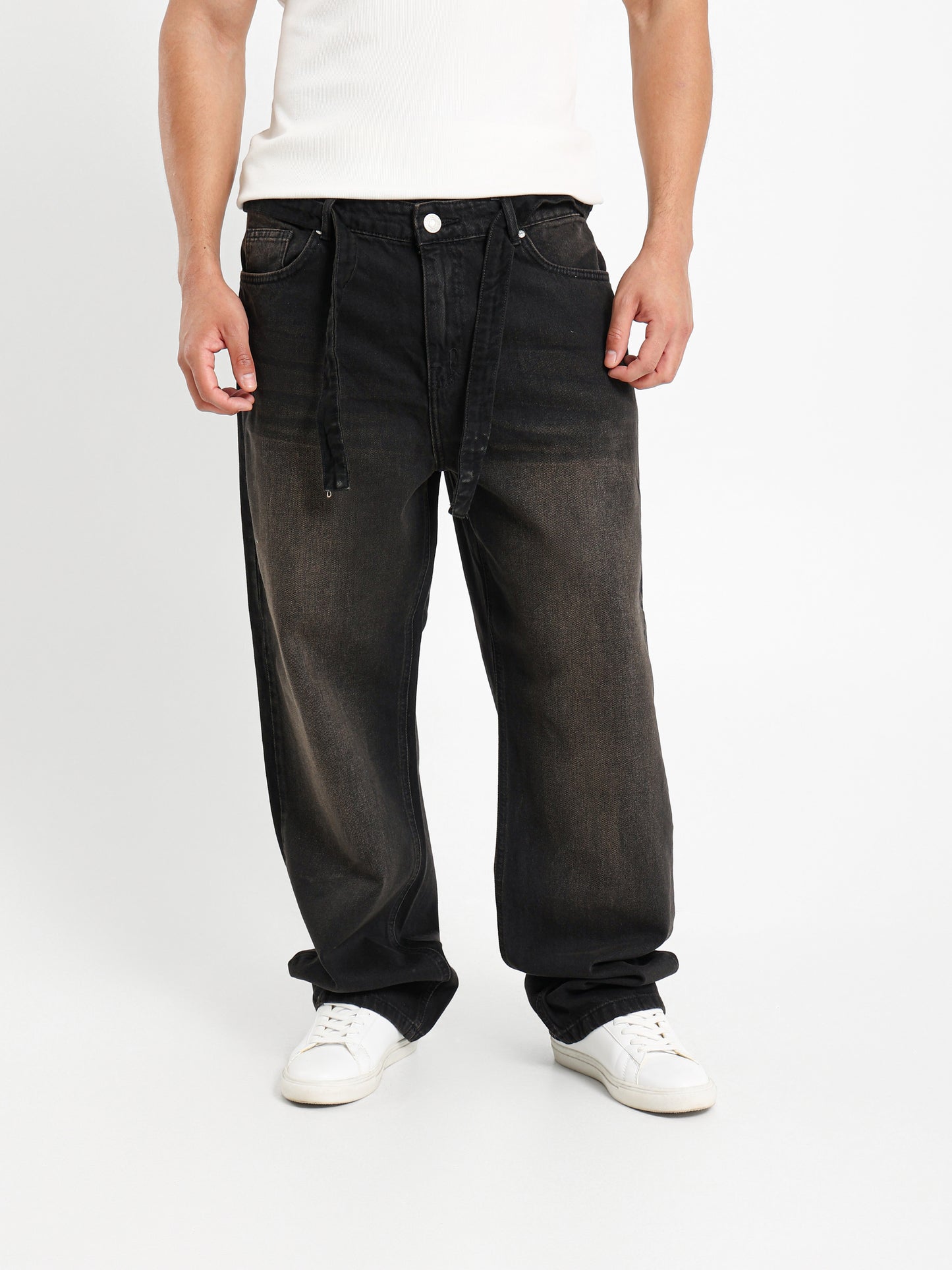 Relaxed Gradient Wash Jeans