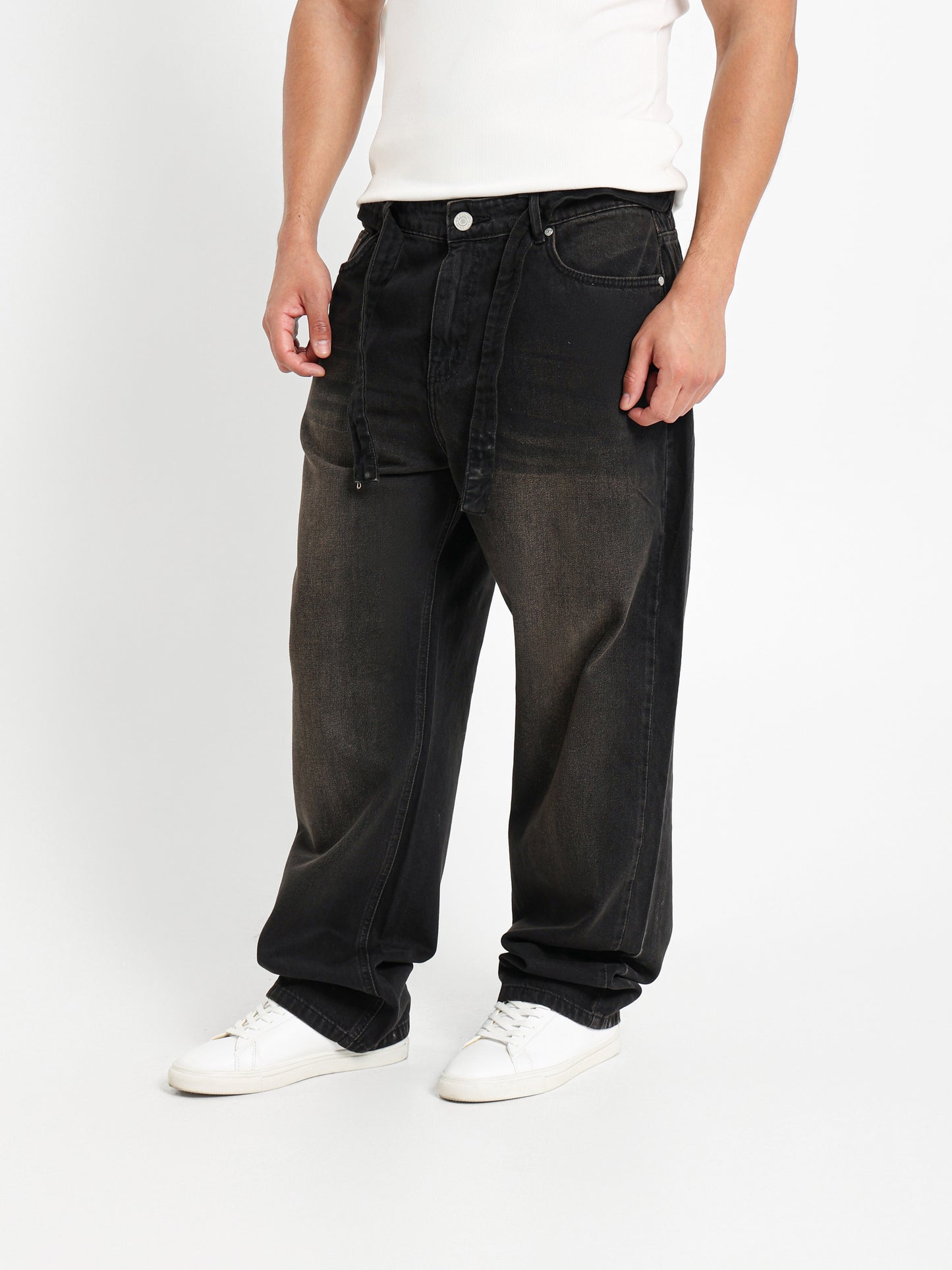 Relaxed Gradient Wash Jeans