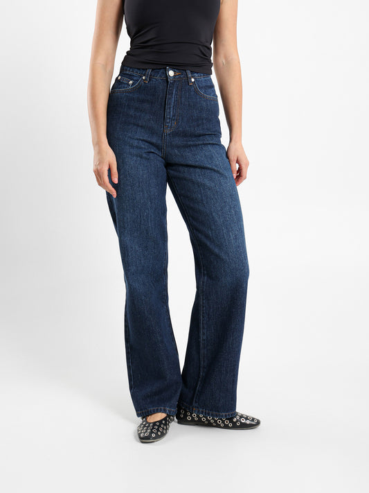 Straight Legs Jeans