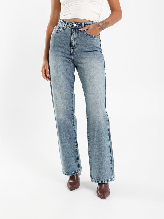 Straight Legs Jeans