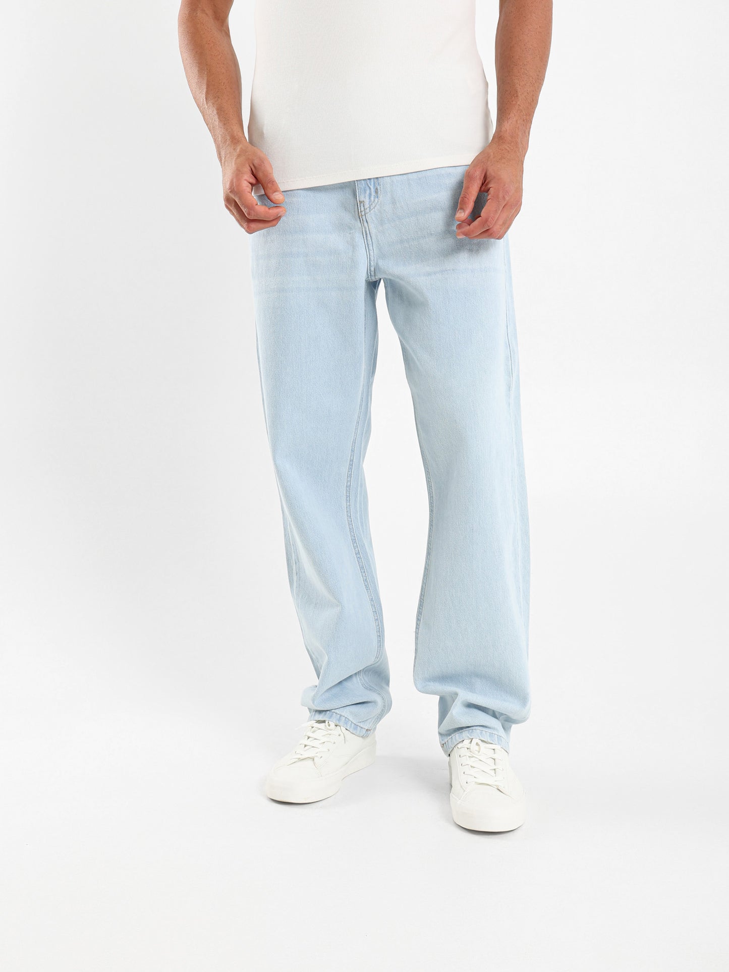 Straight Leg 90's Denim