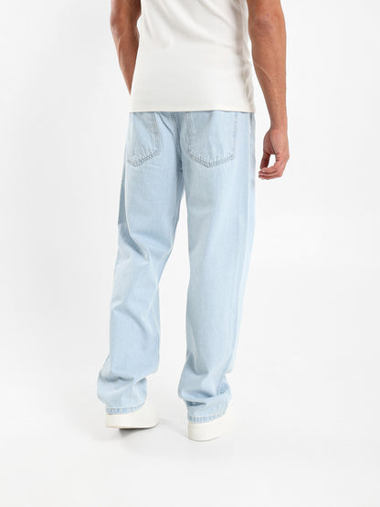 Straight Leg 90's Denim