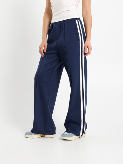 Contrast Panel Sweatpants With Front Crease