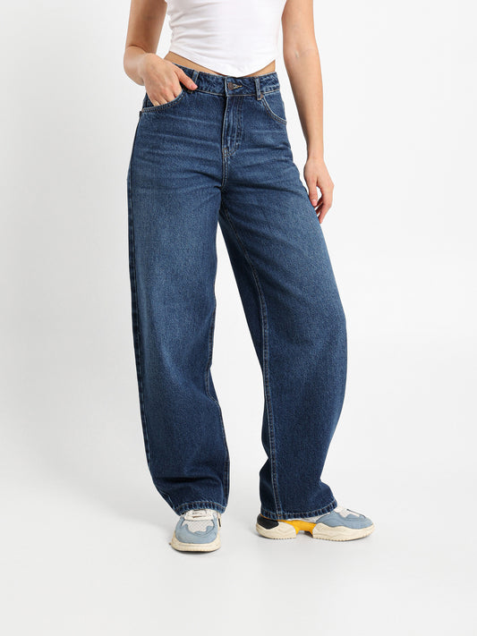 Relaxed Tapered Jeans