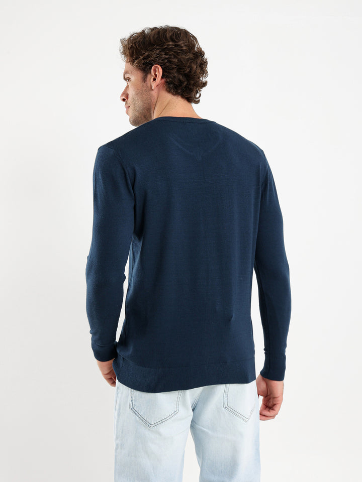 Basic V-Neck Pullover