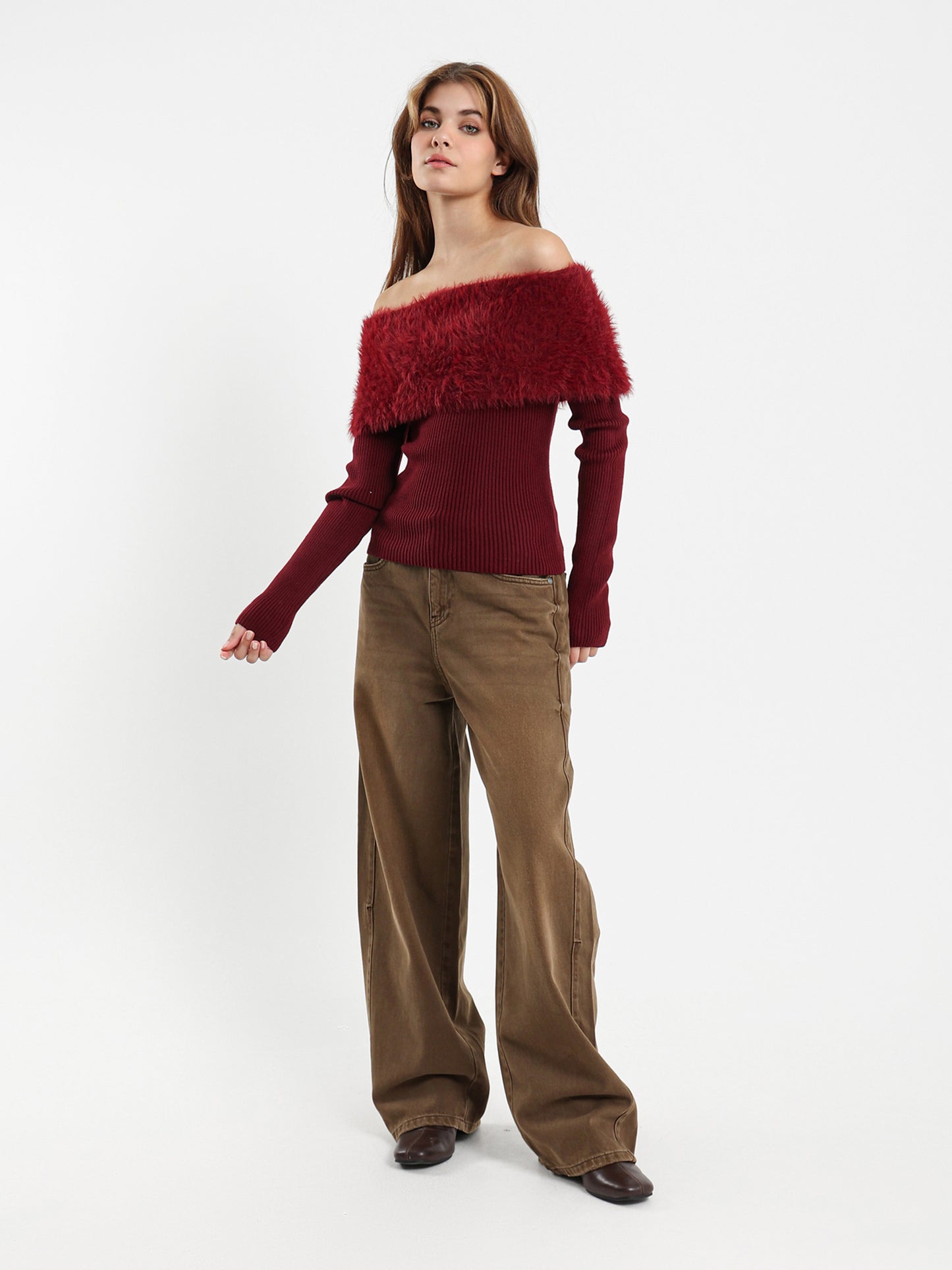 Loose Off-Shoulder Pullover