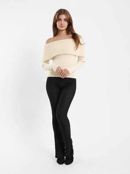 Loose Off-Shoulder Pullover