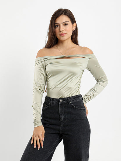 Off Shoulder Top With Cutout And Twist
