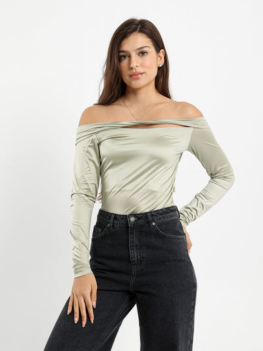 Off Shoulder Top With Cutout And Twist
