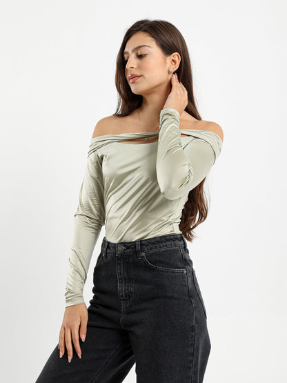 Off Shoulder Top With Cutout And Twist
