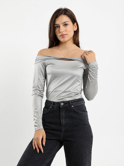 Off Shoulder Top With Cutout And Twist