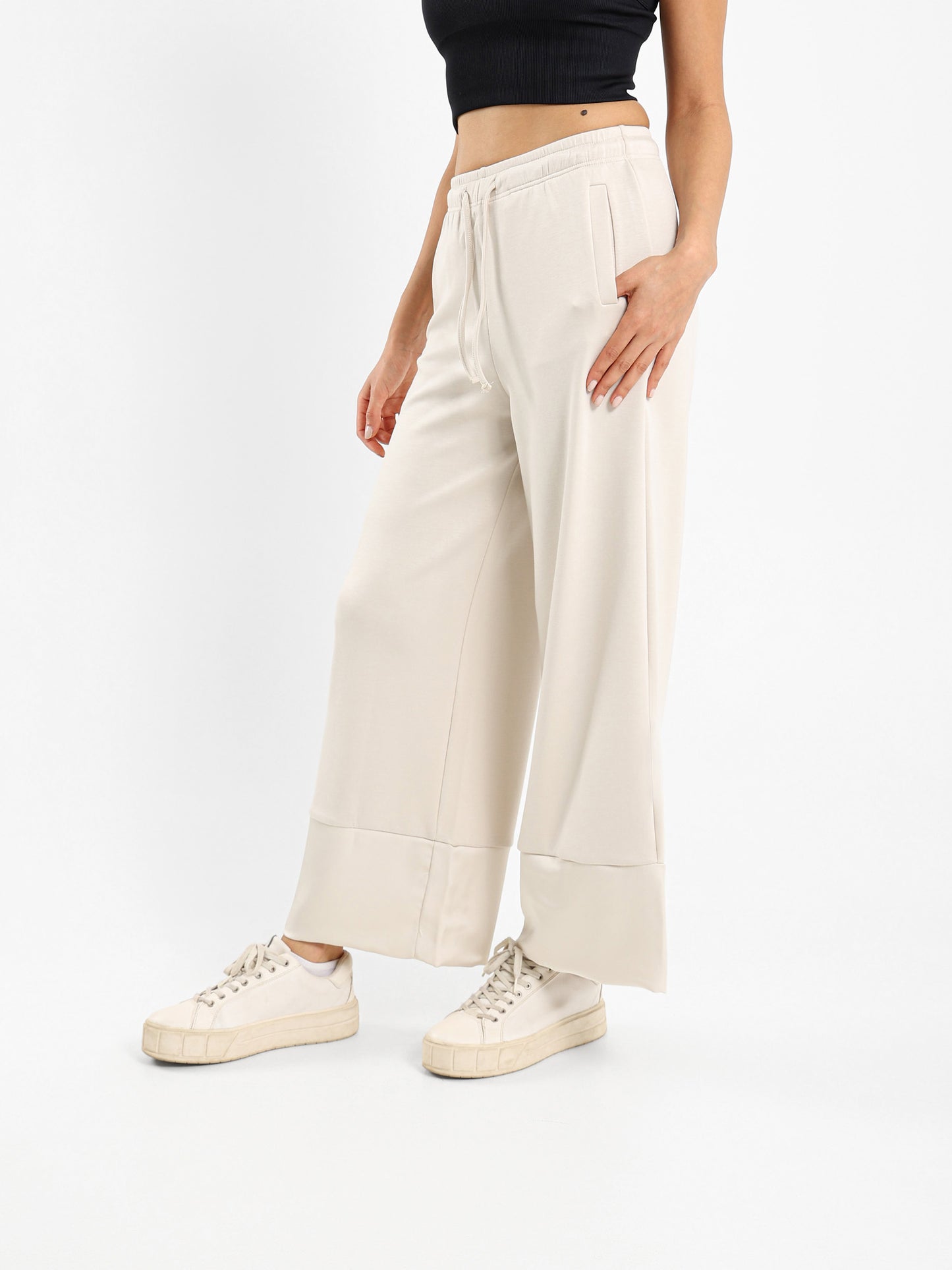 Balloon Leg Sweatpants with Satin Insert