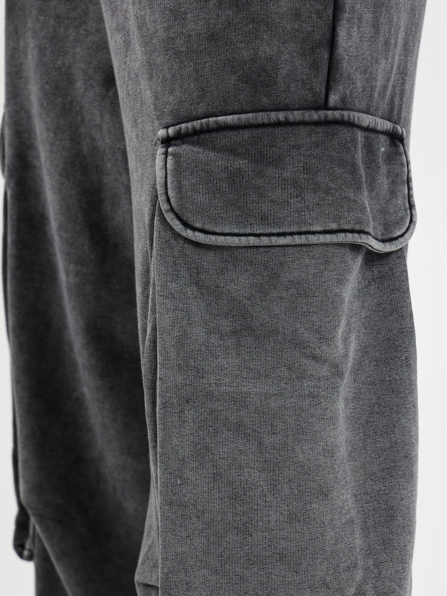 Washed Loose Fit Jogger Pants with Puff Pockets