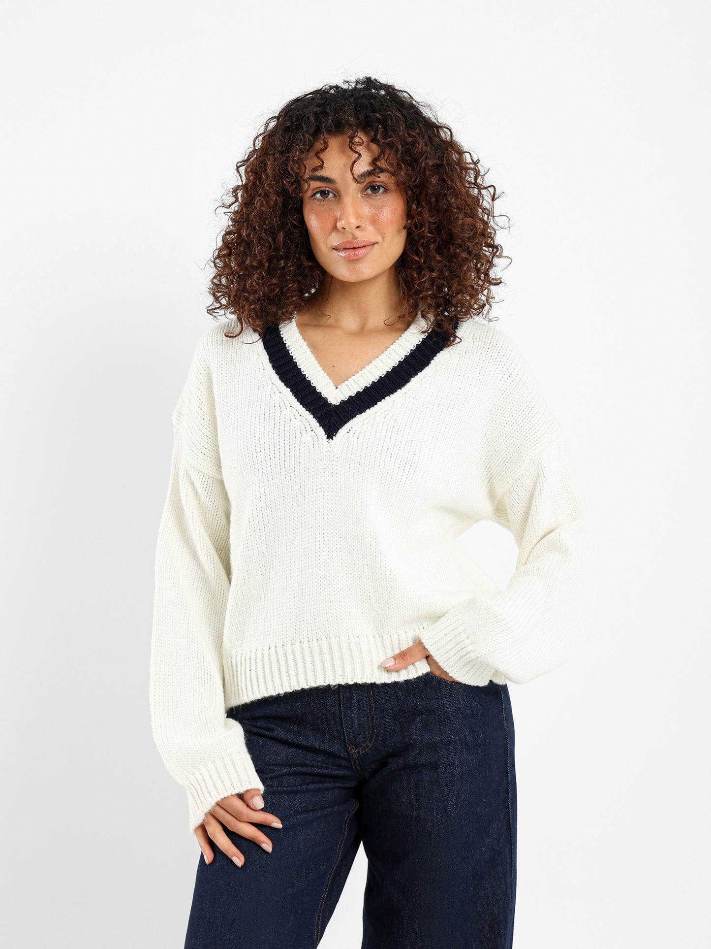 High V-Neck Pullover
