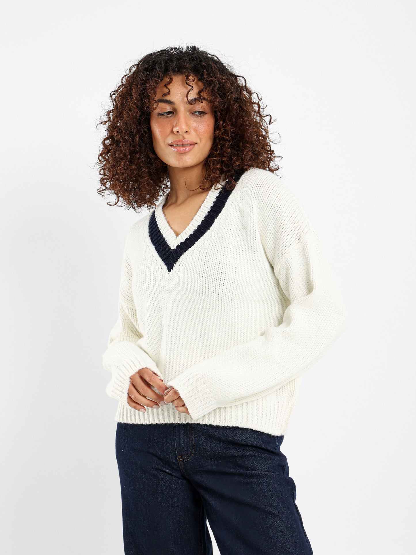 High V-Neck Pullover