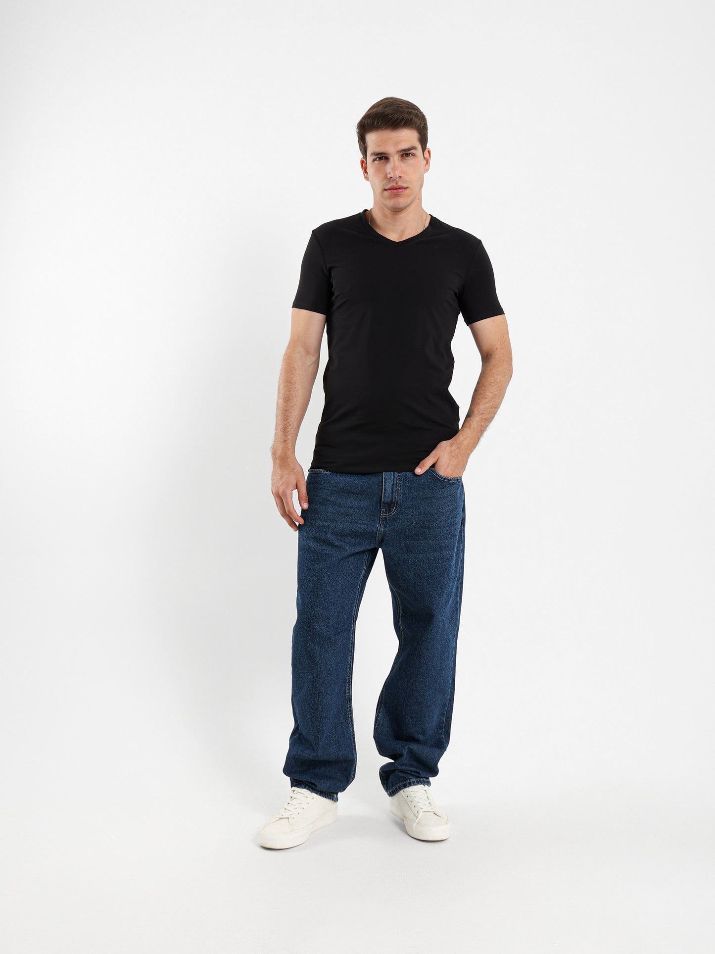 Basic Muscle Fit V-Neck T-Shirt