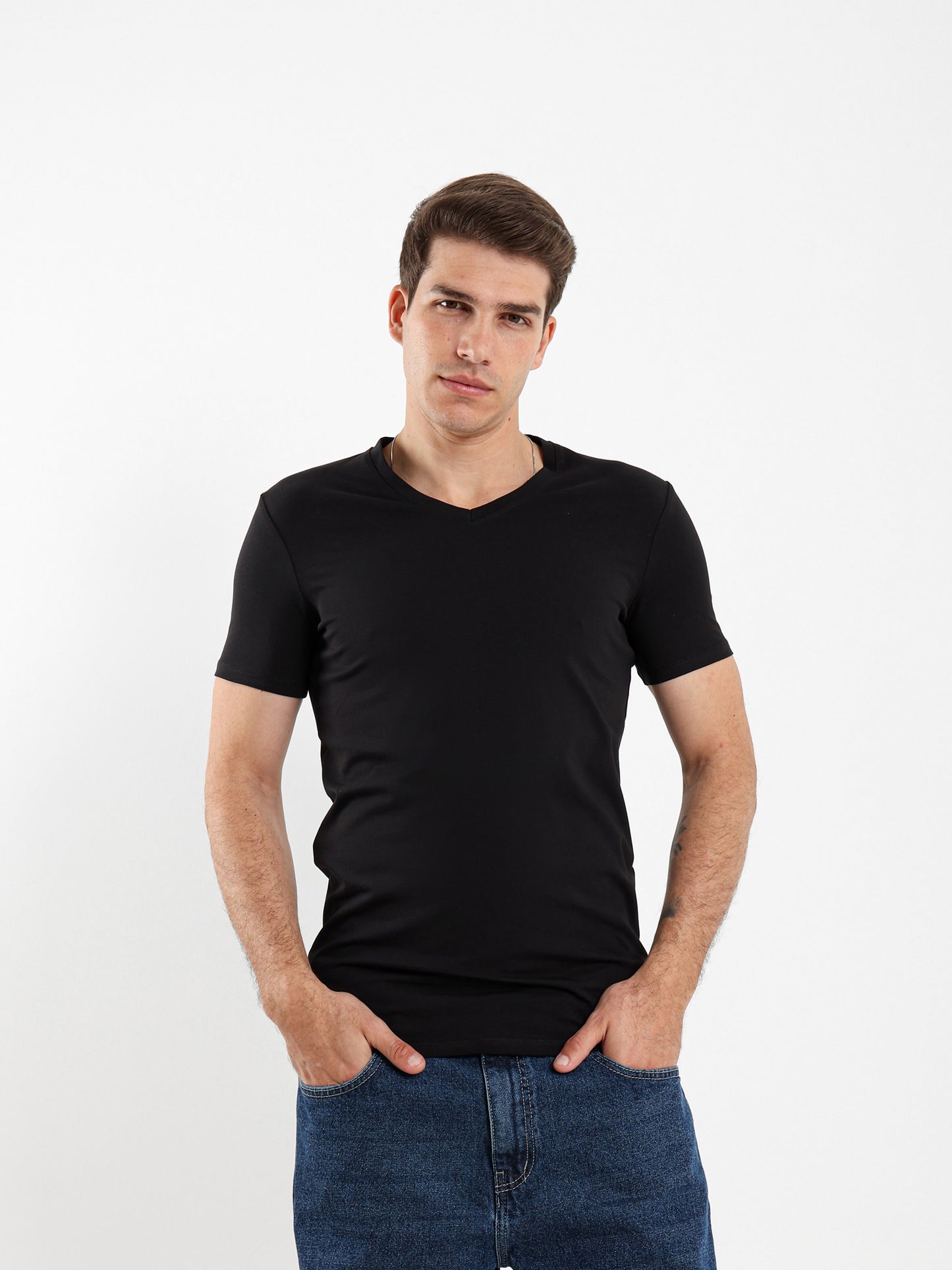 Basic Muscle Fit V-Neck T-Shirt