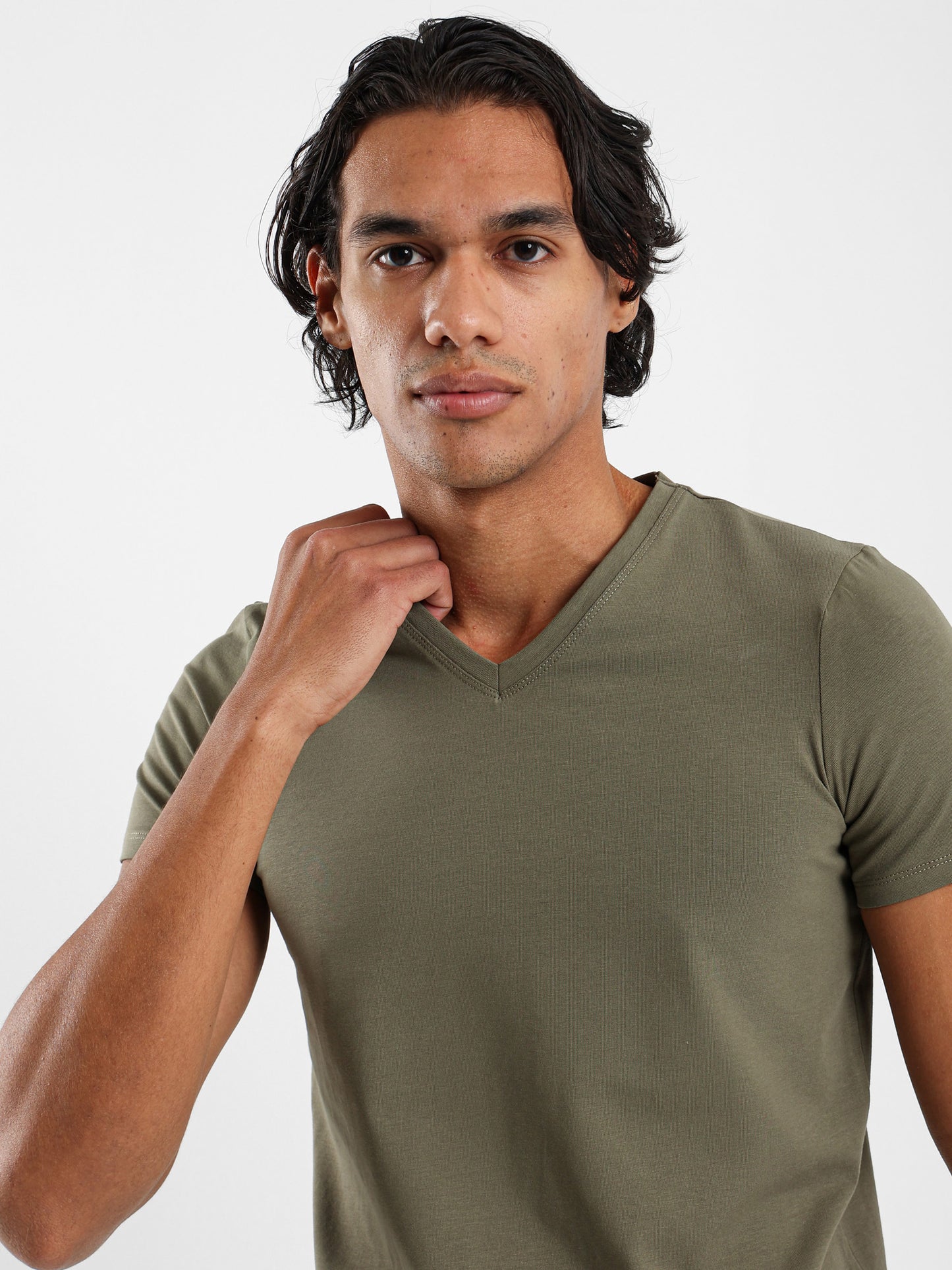 Basic Muscle Fit V-Neck T-Shirt