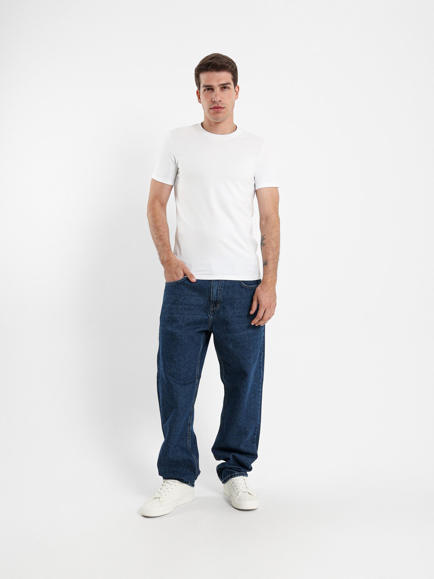 Basic Muscle Fit T-Shirt