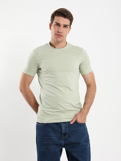 Basic Muscle Fit T-Shirt