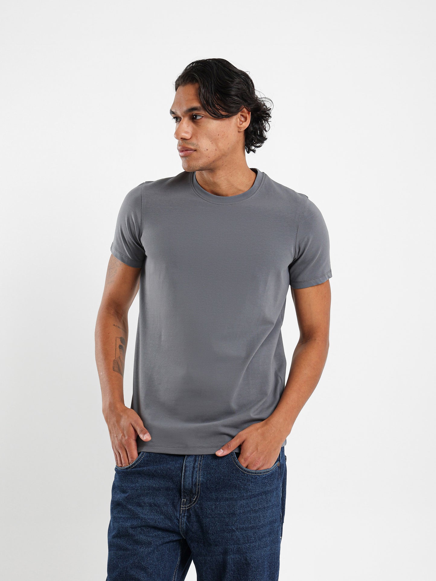 Basic Muscle Fit T-Shirt