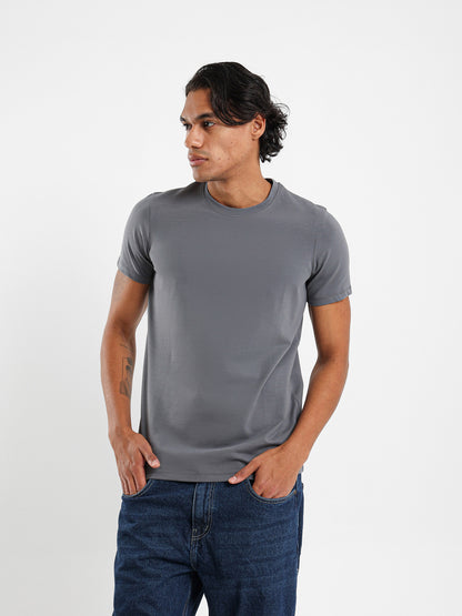 Basic Muscle Fit T-Shirt