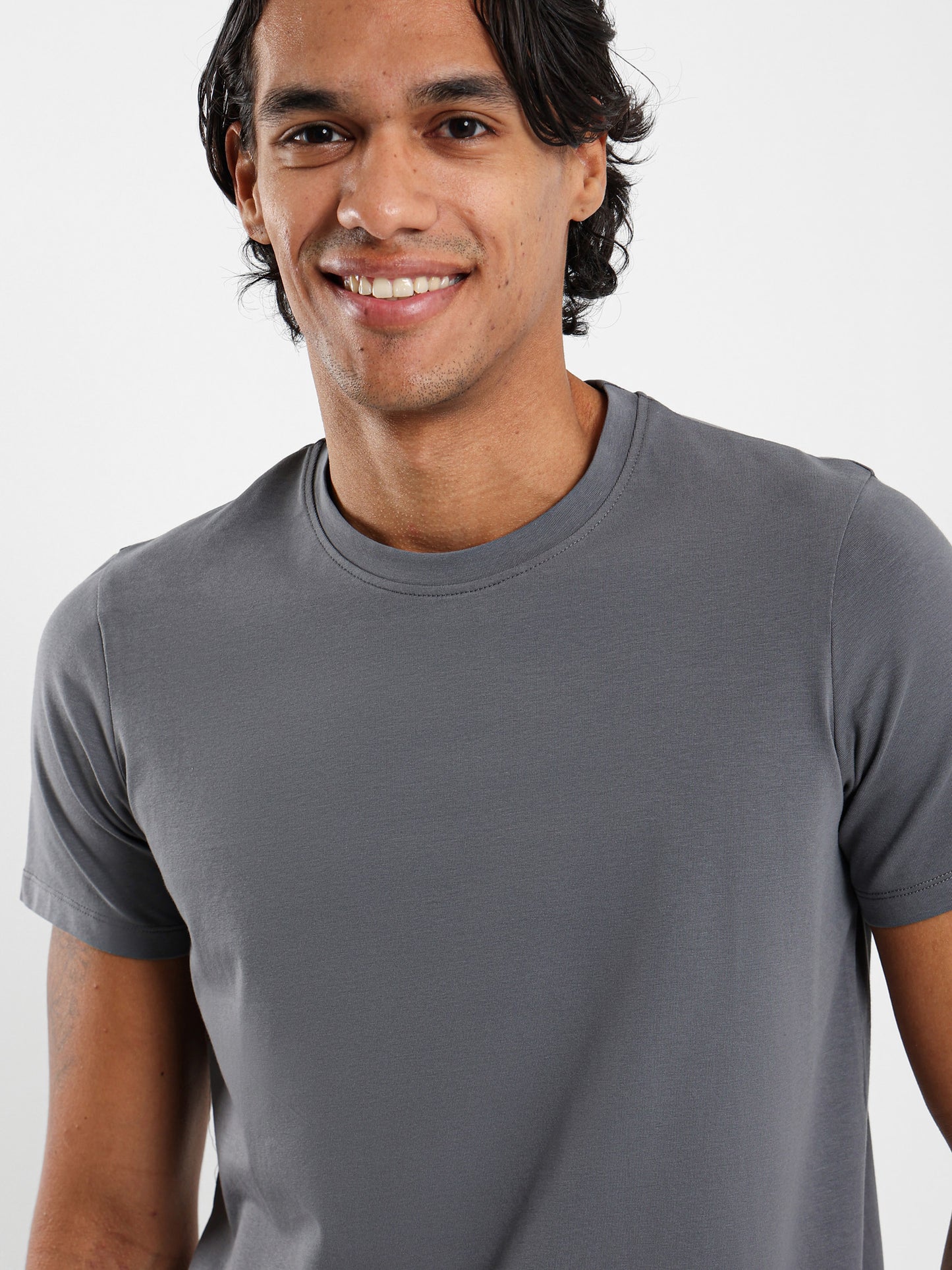 Basic Muscle Fit T-Shirt