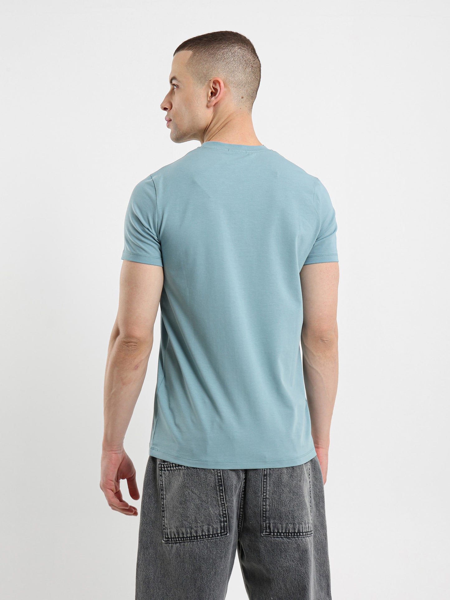 Basic Muscle Fit T-Shirt
