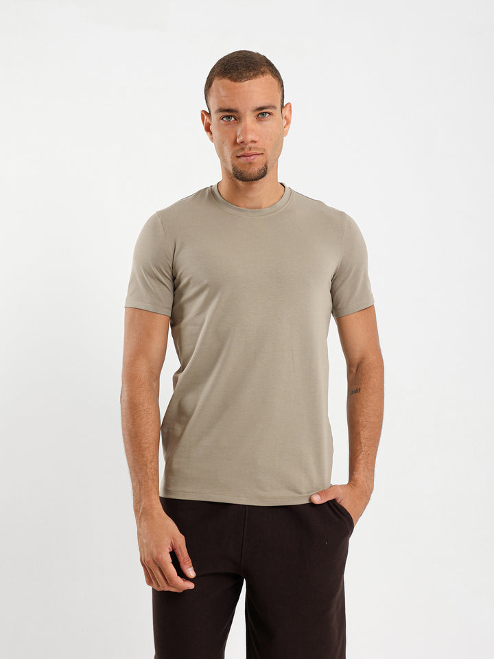 Basic Muscle Fit T-Shirt