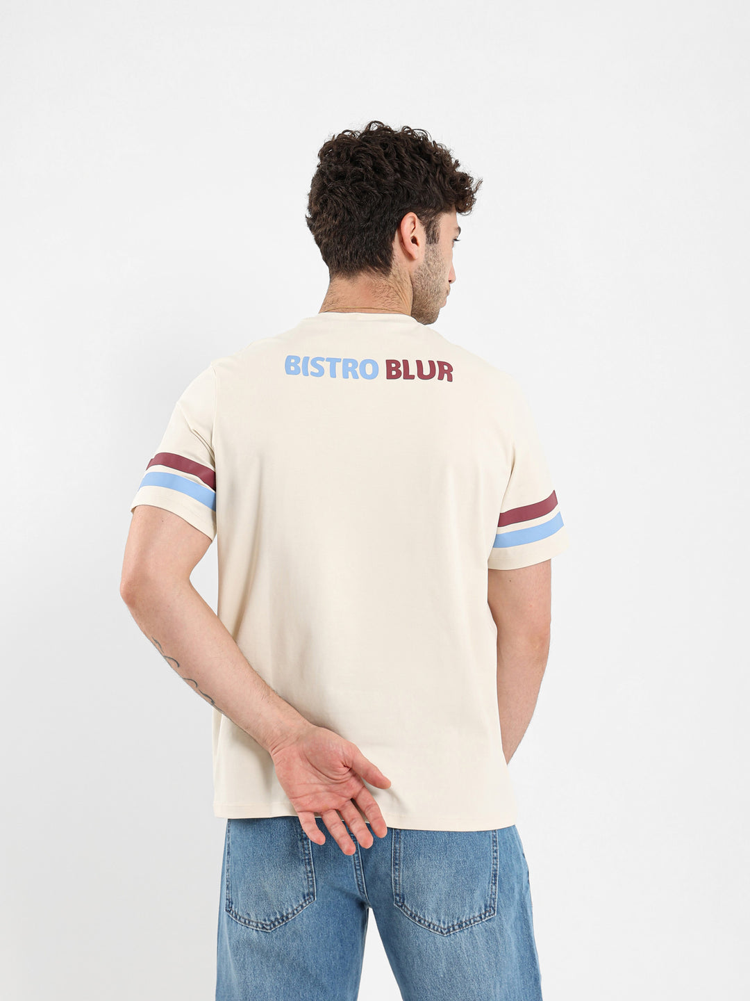 Bistro Blur Print T-Shirt