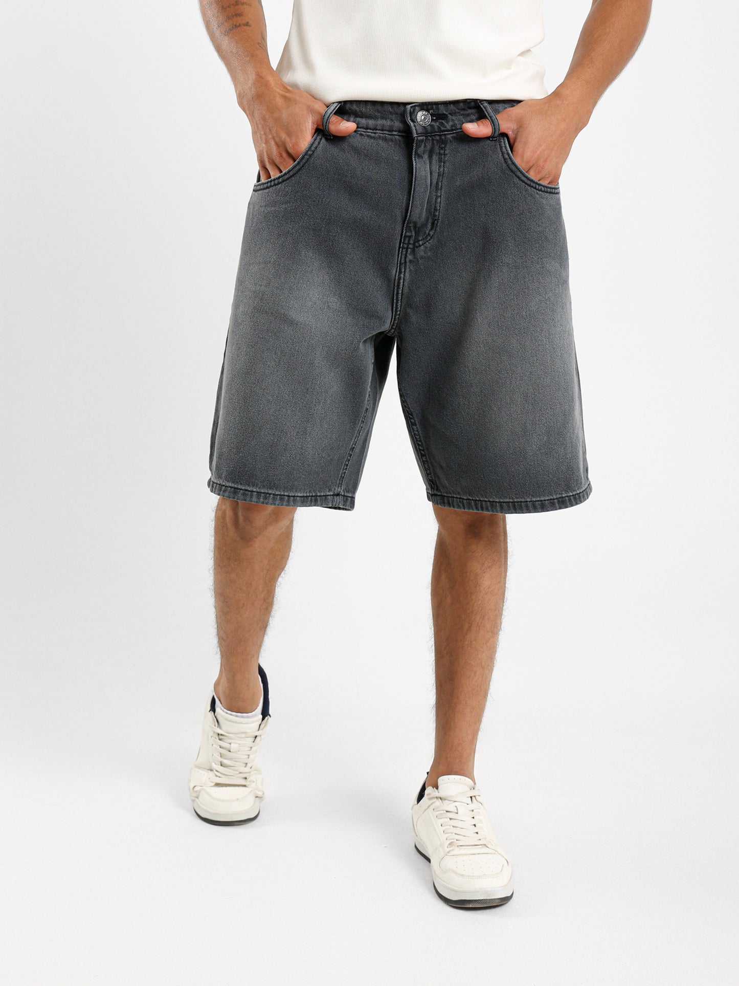 Denim 6 Inch Short Jeans