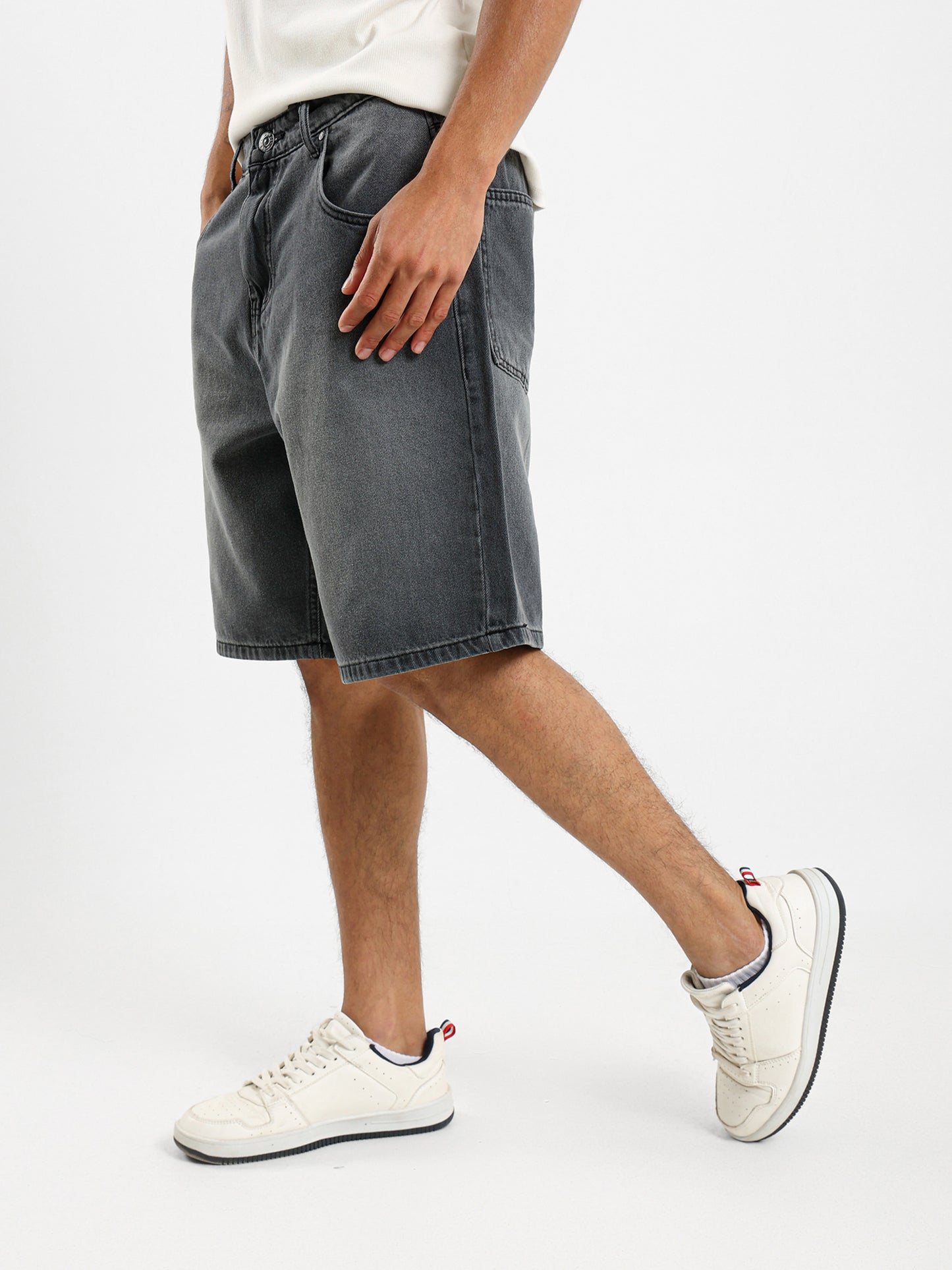 Denim 6 Inch Short Jeans