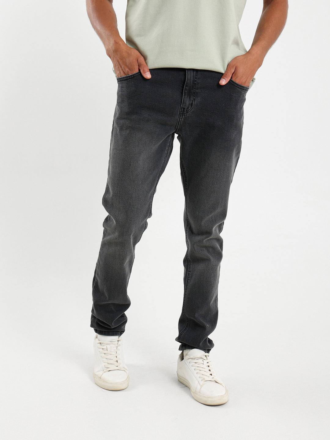 Basic Slim Fit Jeans