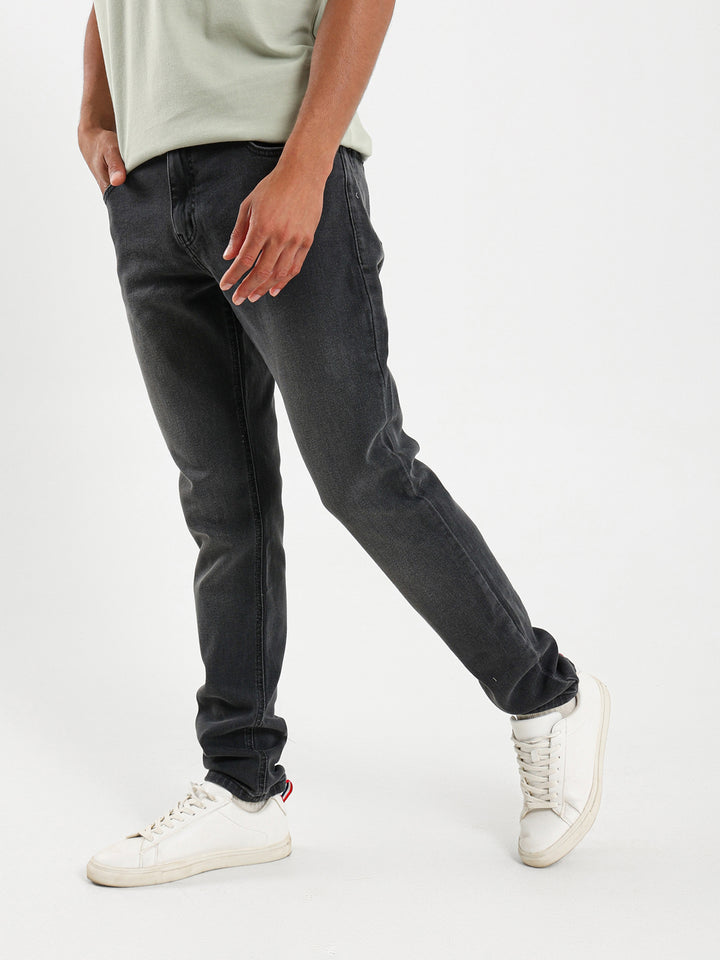 Basic Slim Fit Jeans
