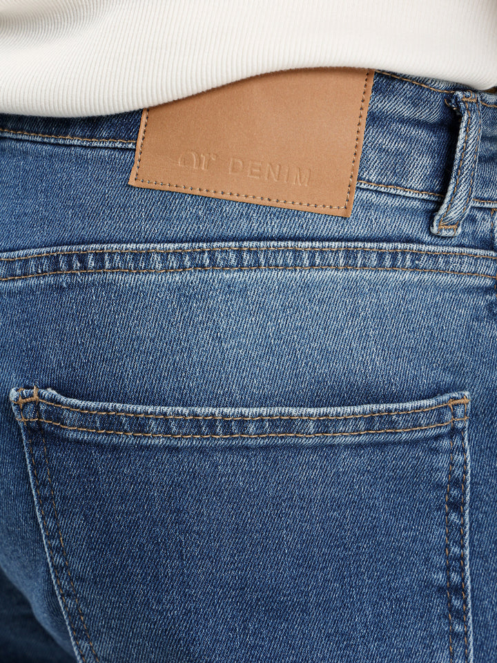 Basic Slim Fit Jeans