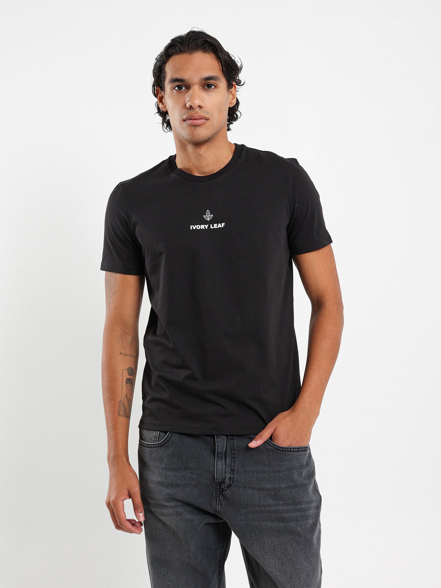 Ivory Leaf Graphic T-Shirt