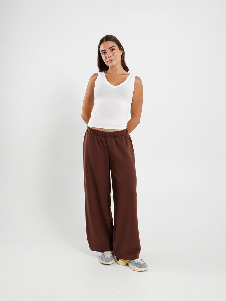Ribbed V-Neck Sleeveless Top