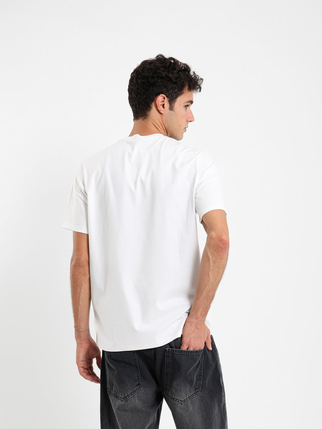 Quiet Pulse Graphic T-Shirt