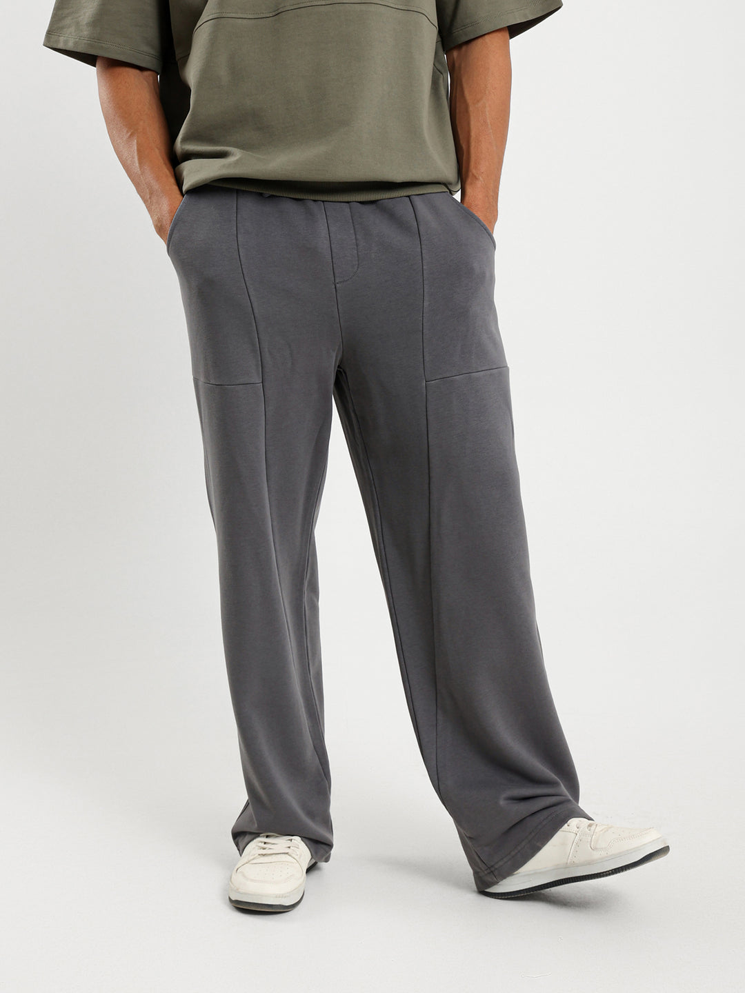 Loose Sweatpants with Front Pocket Seams