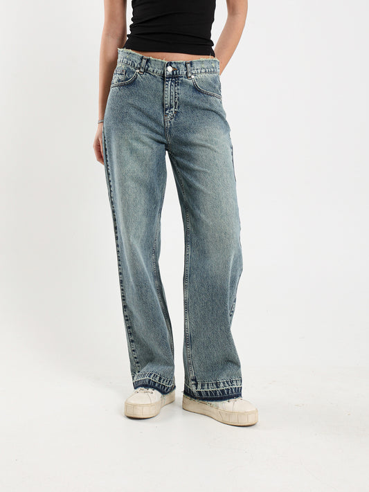 Destroyed Wide-Leg Jeans