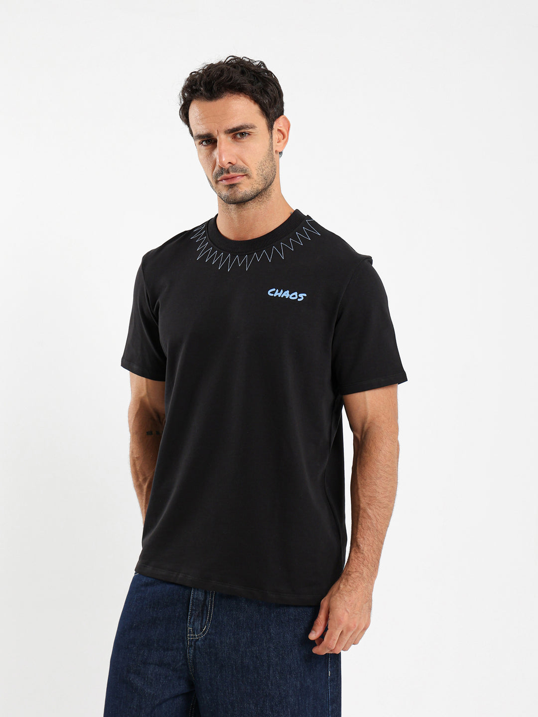 Surcharge Graphic T-Shirt