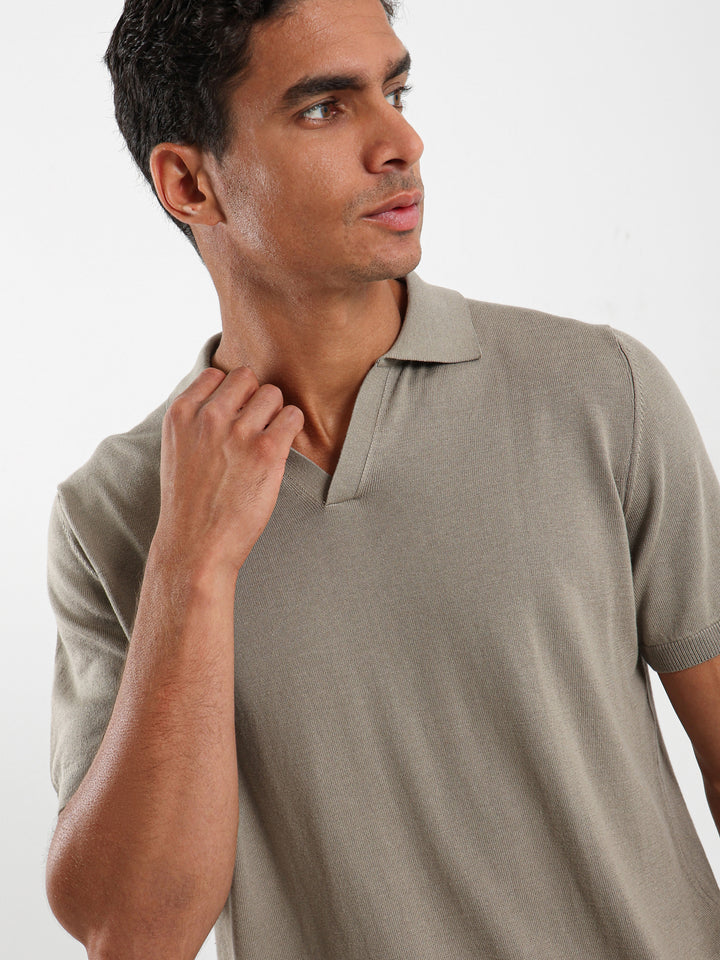 V-Placket Tricot Polo