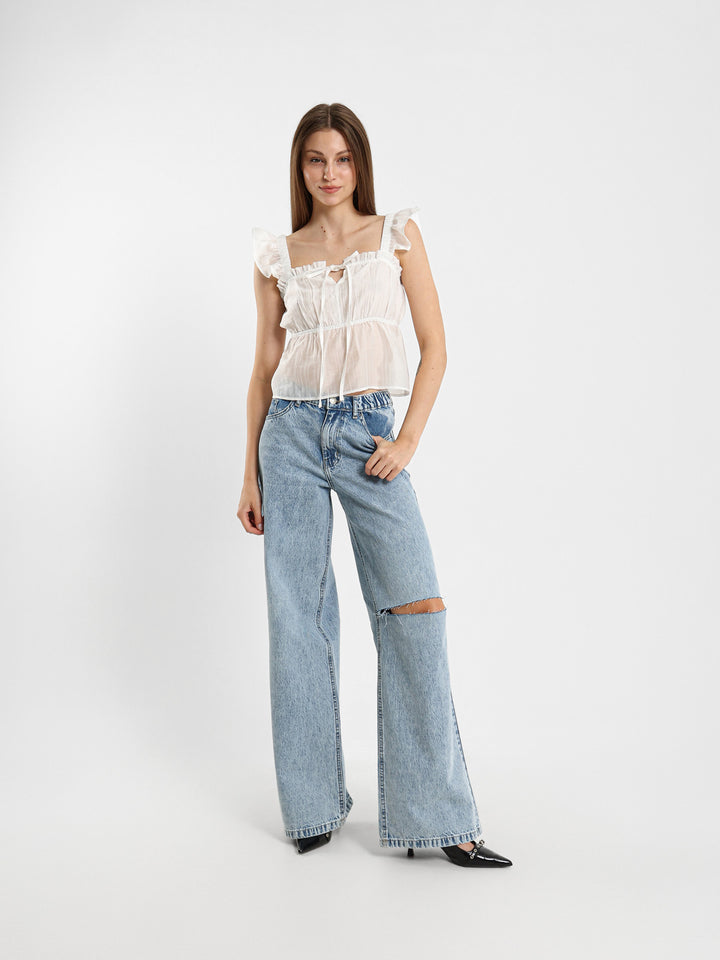 Flowing Top With Ruffles